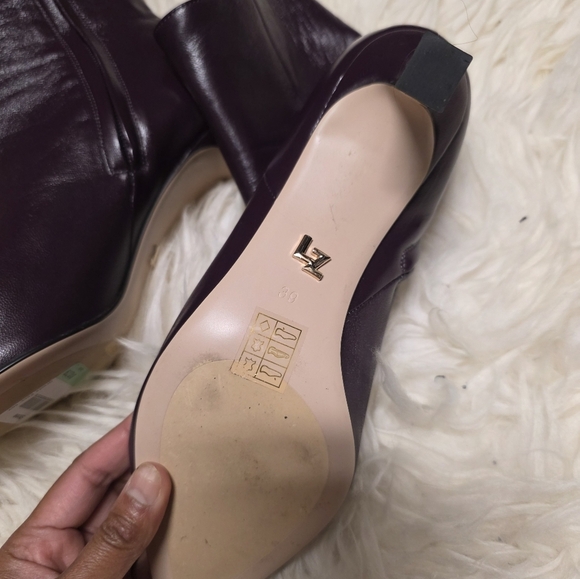 Elegant Purple Women's Boots - Picture 5 of 5